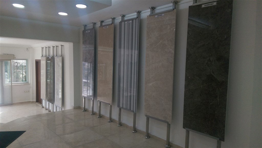 SHOWROOM SLAB